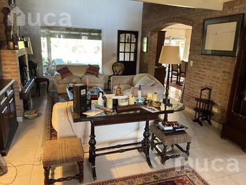 ALQ VERANO y VENTA | APTO CREDITO | CASA c/Jardin y Pileta | Barrio La Celina