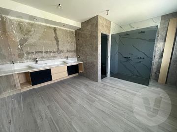 Casa en venta - Barrio Saint Thomas Oeste, Canning