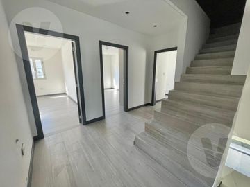 Casa en venta - Barrio Saint Thomas Oeste, Canning