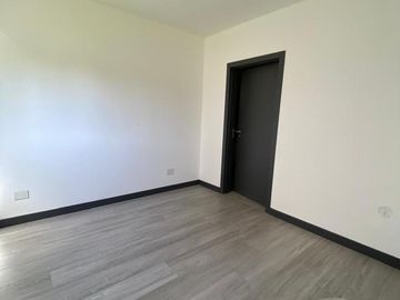 Casa en venta - Barrio Saint Thomas Oeste, Canning