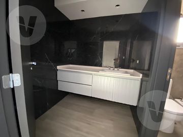 Casa en venta - Barrio Saint Thomas Oeste, Canning
