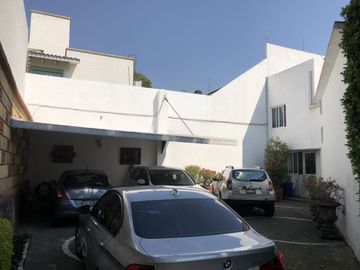 Casa en venta en cerrada.