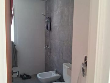 Casa en venta - 2 Dormitorios 2 Baños - Cochera - 120Mts2 - City Bell