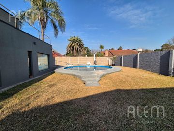 Casa en venta de 3 dormitorios en Ezeiza, El bosquecillo | APTO CRÉDITO