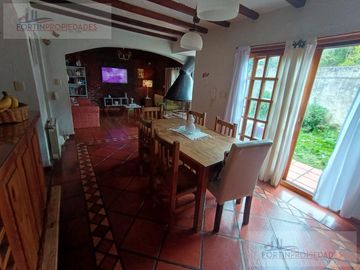 Casa en  Villa Elisa