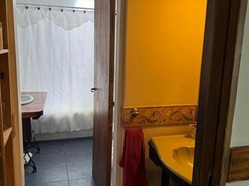 Casa en venta - 3 Dormitorios 2 Baños - 600Mts2 - Burzaco