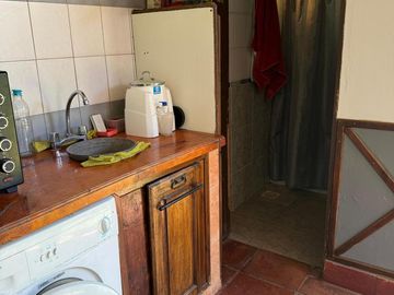 Casa en venta - 3 Dormitorios 2 Baños - 600Mts2 - Burzaco