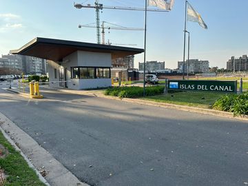Venta Departamento en la ISLA DEL CANAL, NORDELTA frente al río