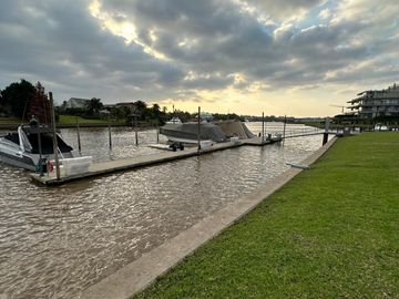 Venta Departamento en la ISLA DEL CANAL, NORDELTA frente al río