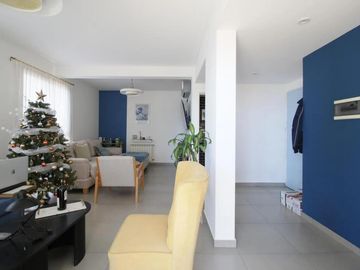 Departamento en venta - 2 Dormitorios 2 Baños - Cochera - 75Mts2 - Lomas de Zamora