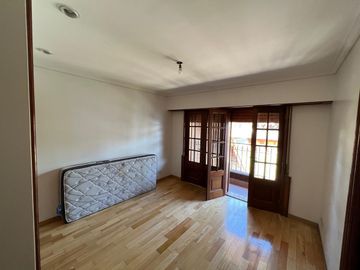 Casa - Temperley Oeste