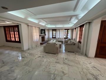Casa - Temperley Oeste