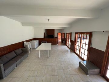 Casa - Temperley Oeste