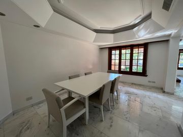Casa - Temperley Oeste