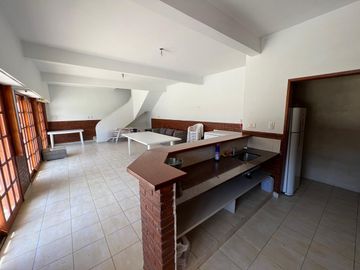 Casa - Temperley Oeste