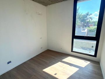 Duplex moderno 4 ambientes a la venta - Ituzaingó Norte