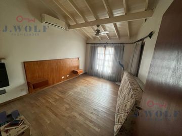 Casa en Villa Ballester