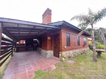Hermosa Cabaña tipo chalet  en Nueva Atlantis a metros del mar!!