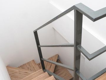 Lencke vende - a estrenar duplex 3 ambientes (suite), balcon c/parrilla, cochera opc, financiacion