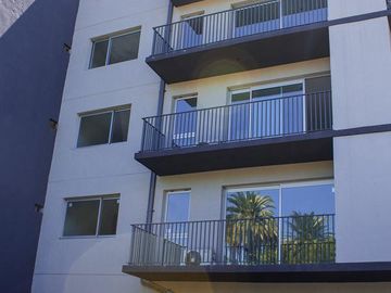 Lencke vende - a estrenar duplex 3 ambientes (suite), balcon c/parrilla, cochera opc, financiacion