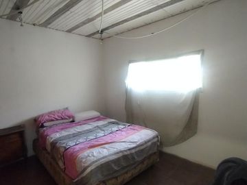 QUINTA EN VENTA, LOTE 4000M2 CON QUINCHO Y PILETA - EXALTACION DE LA CRUZ