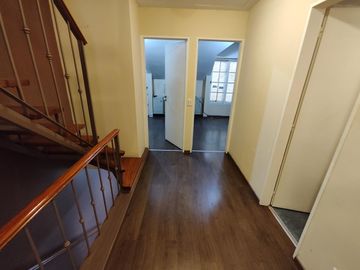 Duplex tipo casa con cochera