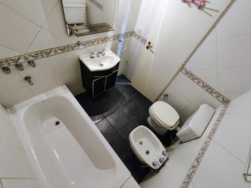 Duplex tipo casa con cochera