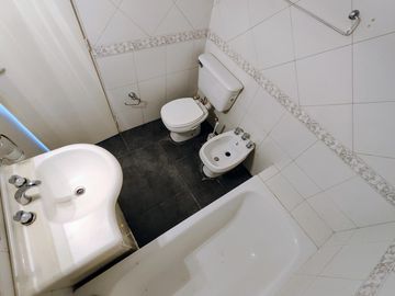 Duplex tipo casa con cochera