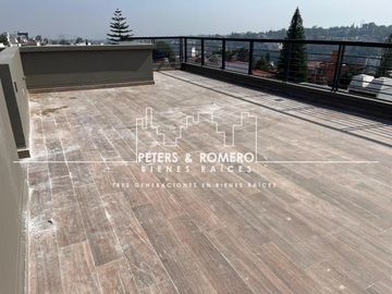 Penthouse en Venta en Av Bosques 151