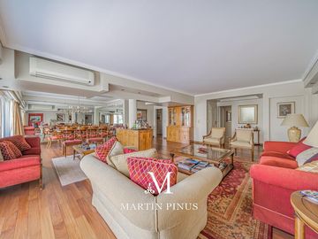 Venta Departamento  Caballito , 4 dormitorios. Terraza , 4 Cocheras (325m2)