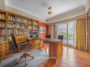 Venta Departamento  Caballito , 4 dormitorios. Terraza , 4 Cocheras (325m2)