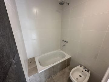 Departamento en 462 (Alvear) y 14a - City Bell