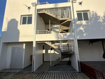 Departamento en 462 (Alvear) y 14a - City Bell