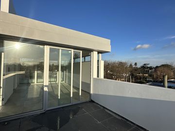 Departamento en 462 (Alvear) y 14a - City Bell