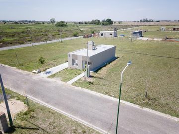 Casa en venta de dos dormitorios en La Toscana, Piñero. Rosario