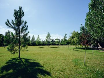 Complejo de Cabañas de primera categoría con piscina cubierta en Rama Caída