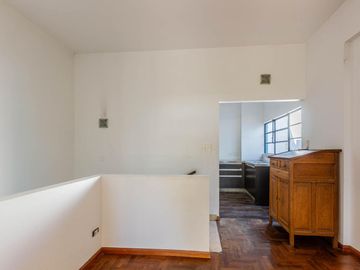 Venta PH con terraza en Saavedra