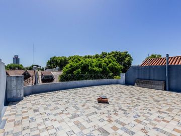 Venta PH con terraza en Saavedra