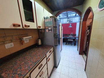 PH en 2 plantas, 3 ambientes con terraza y lavadero, Impecable! -en venta