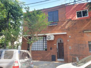 PH en 2 plantas, 3 ambientes con terraza y lavadero, Impecable! -en venta