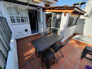 PH en 2 plantas, 3 ambientes con terraza y lavadero, Impecable! -en venta