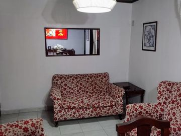Departamento en venta - 2 Dormitorios 1 Baño - Cochera - 50Mts2 - Pilar