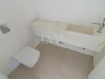 VENTA DEPARTAMENTO 4 AMBIENTES CON VISTA AL POLO  PISO ALTO - PALERMO