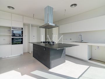 VENTA DEPARTAMENTO 4 AMBIENTES CON VISTA AL POLO  PISO ALTO - PALERMO
