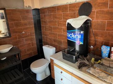 Casa en venta de una planta en Florida, próxima a Panamericana, con jardín