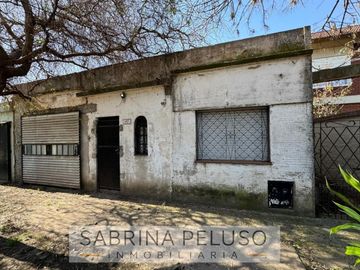 Casa en venta en Villa Gobernador Udaondo