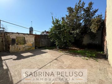Casa en venta en Villa Gobernador Udaondo