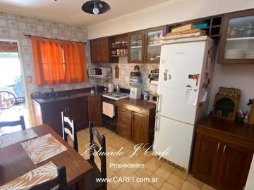 Casa en Castelar Sur