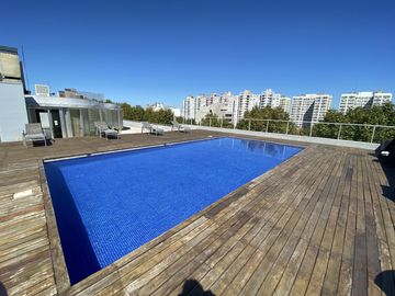VENTA monoambiente amoblado de 49m2 c/ coch fija y cu, seg 24h y ame-Ciudad de la paz 300 (Colegiales)