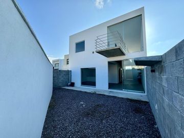 Casa en VENTA en LOMAS DE LA RIOJA